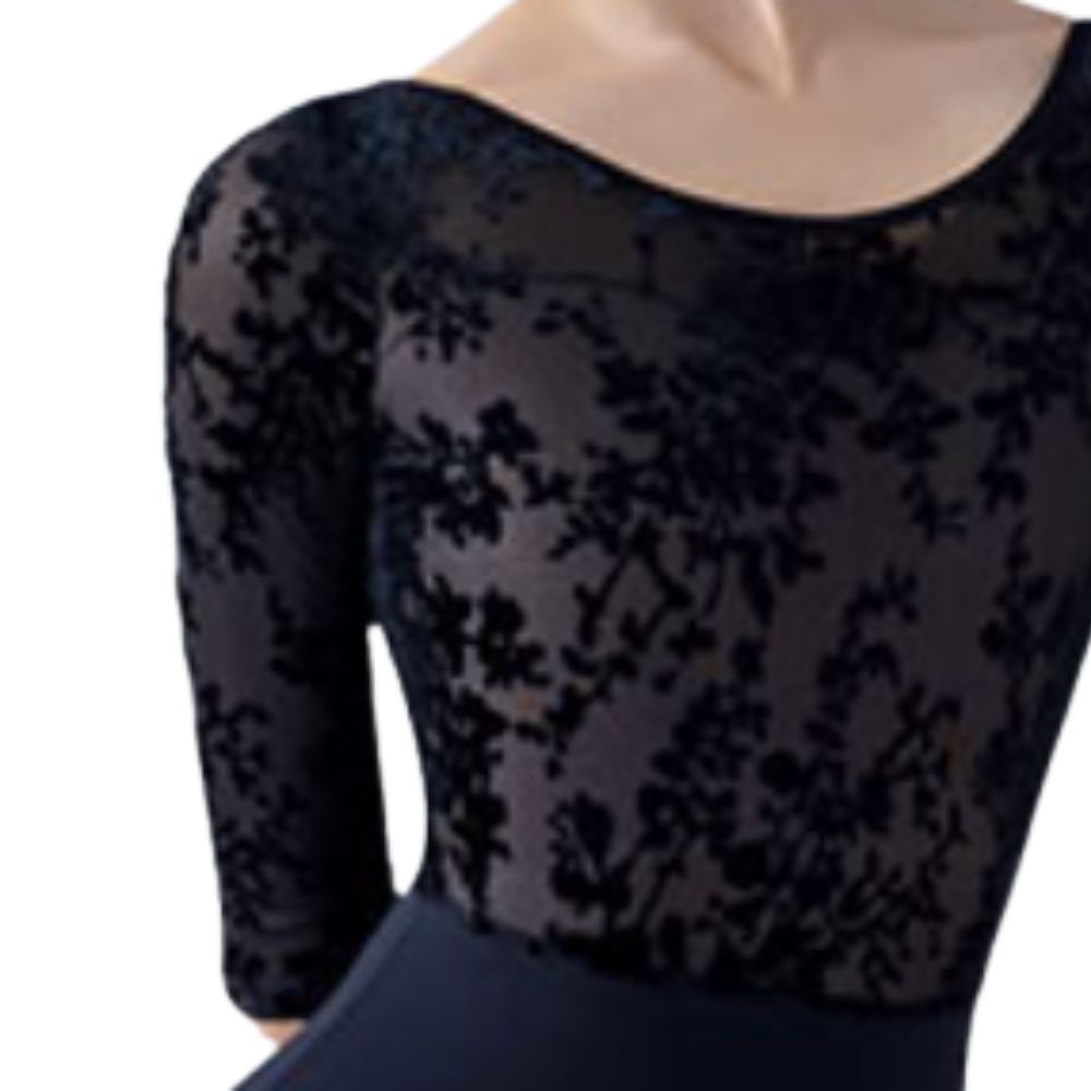 L’étoile Jennie Leotard- simply gorgeous.
